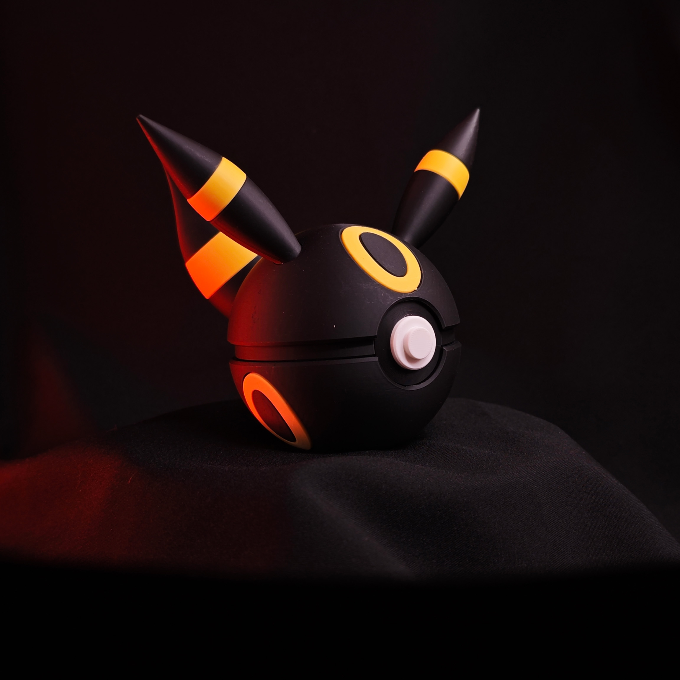 Umbreon pokébal